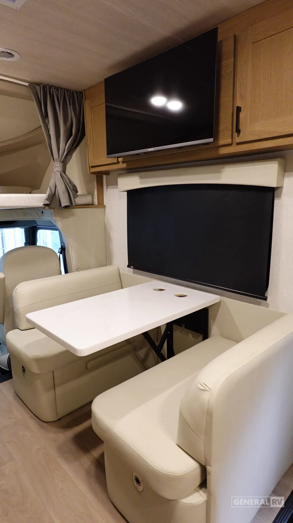 2027 NeXus RV Ghost 33DS, Photos photo 17