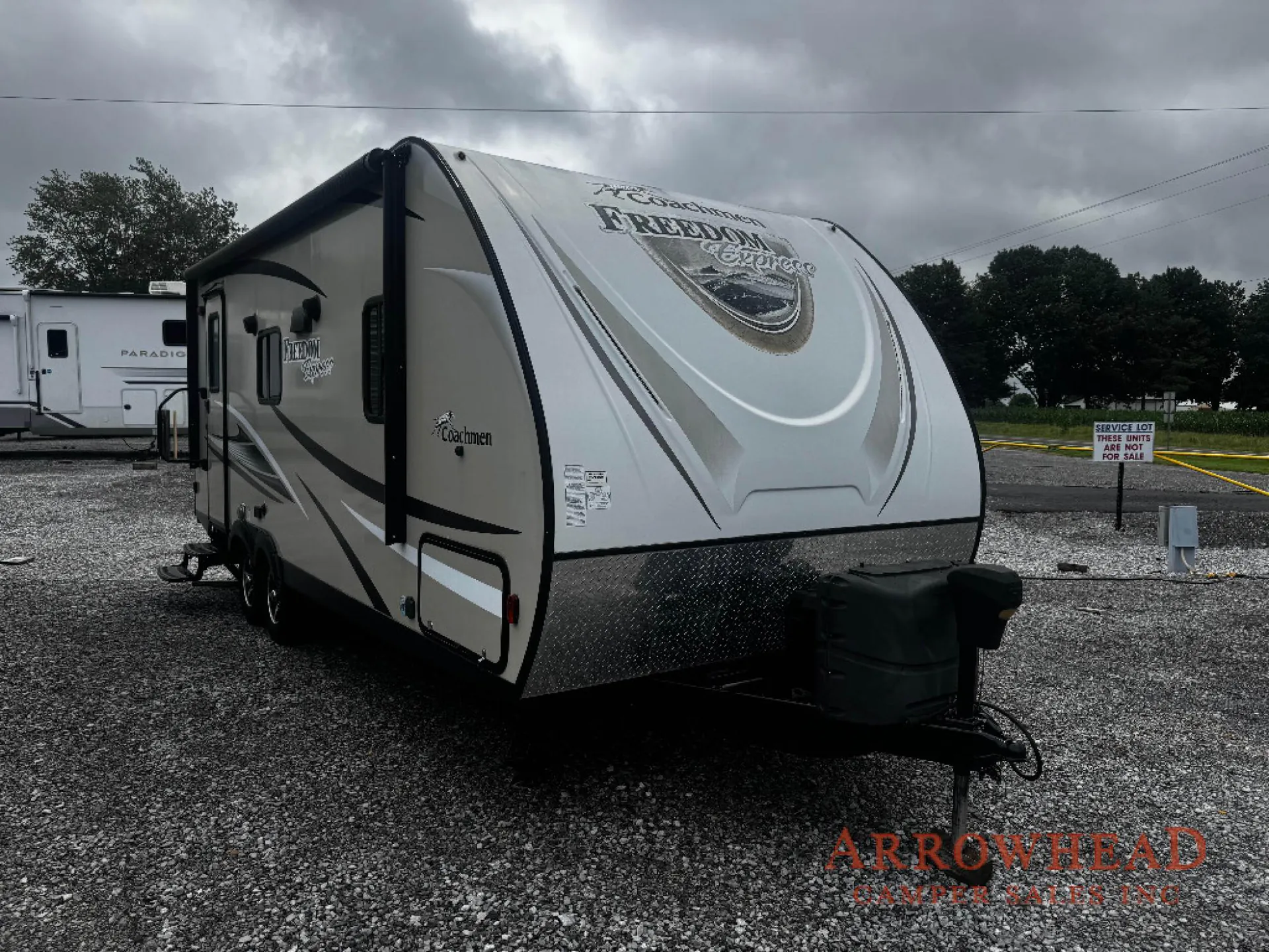 2017 Coachmen Freedom Express Ultra Lite 204 RD - Photo 2