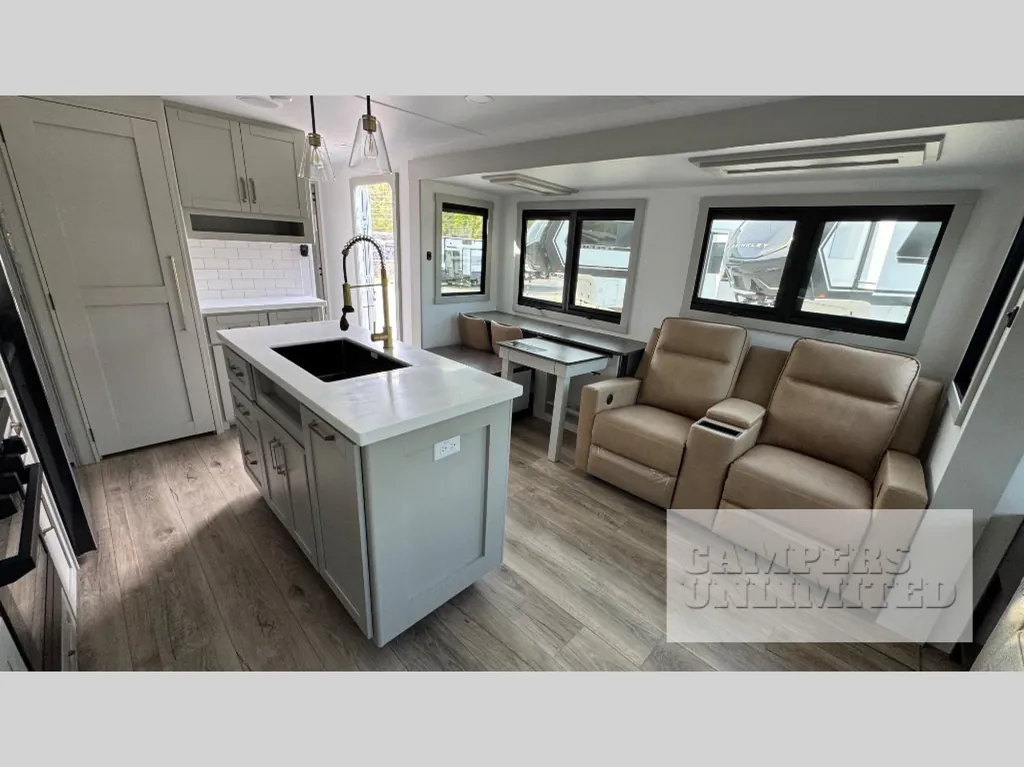 2026 Brinkley Model Z 297, Photos photo 12