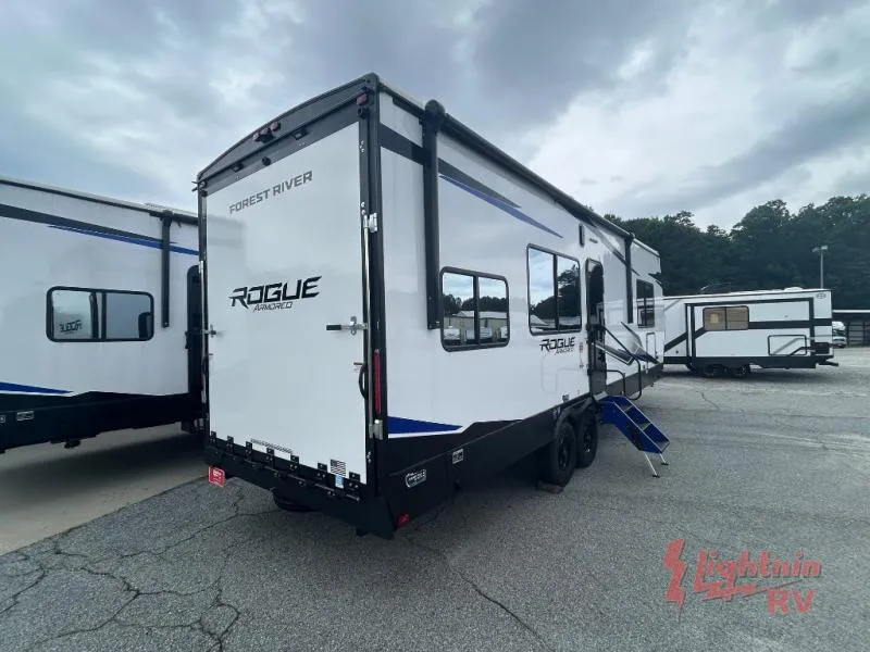 2026 Forest River Vengeance Rogue Armored 26L140 - Photo 4