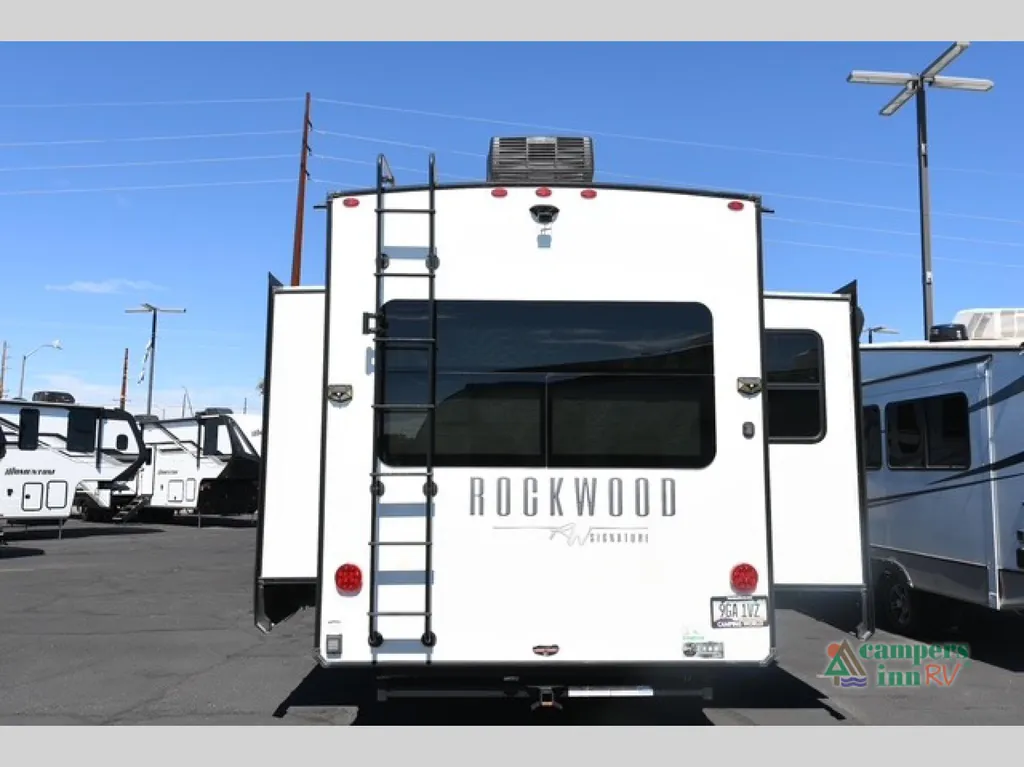 2024 Forest River Rockwood Signature 361RL, Photos photo 26