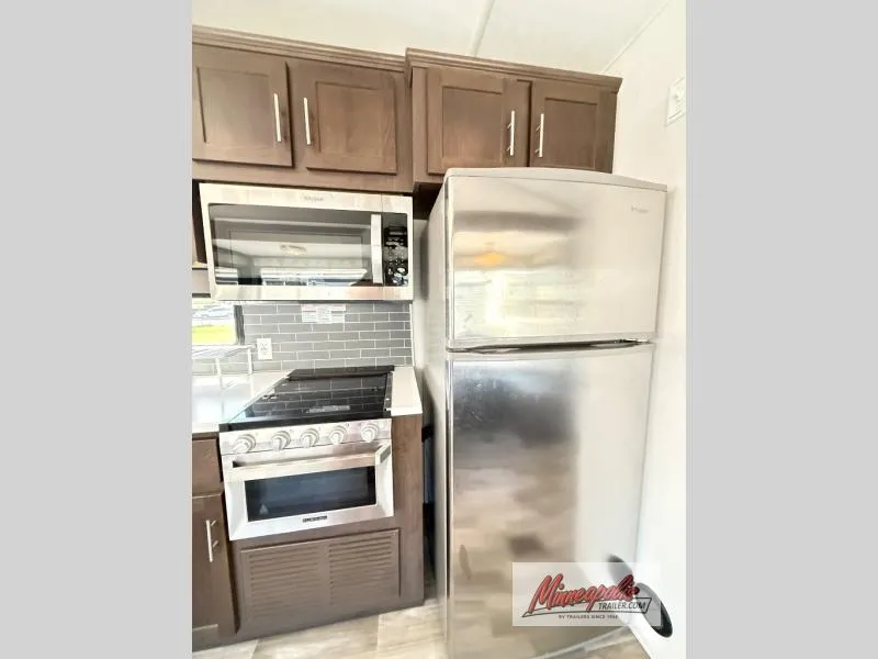 2019 Forest River Salem Villa 42QBQ - Photo 4