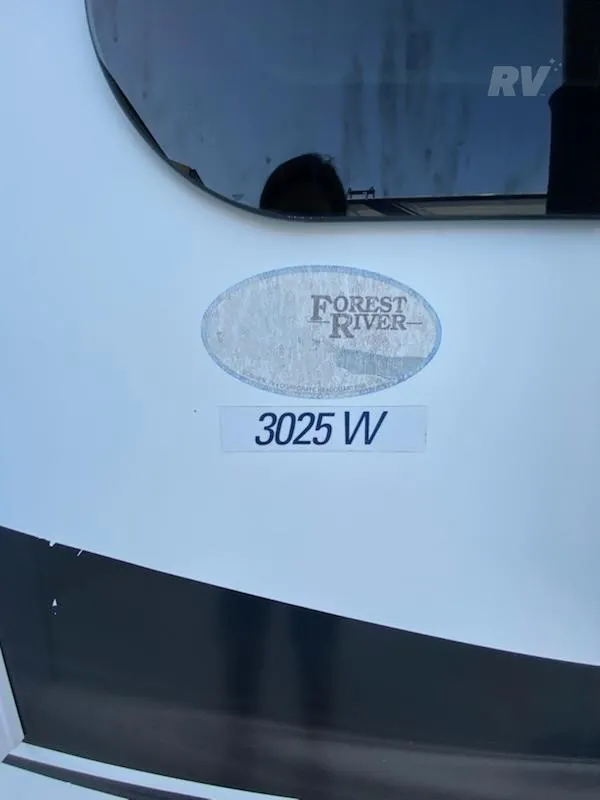 2015 Forest River Rockwood Windjammer 3025W - Photo 4