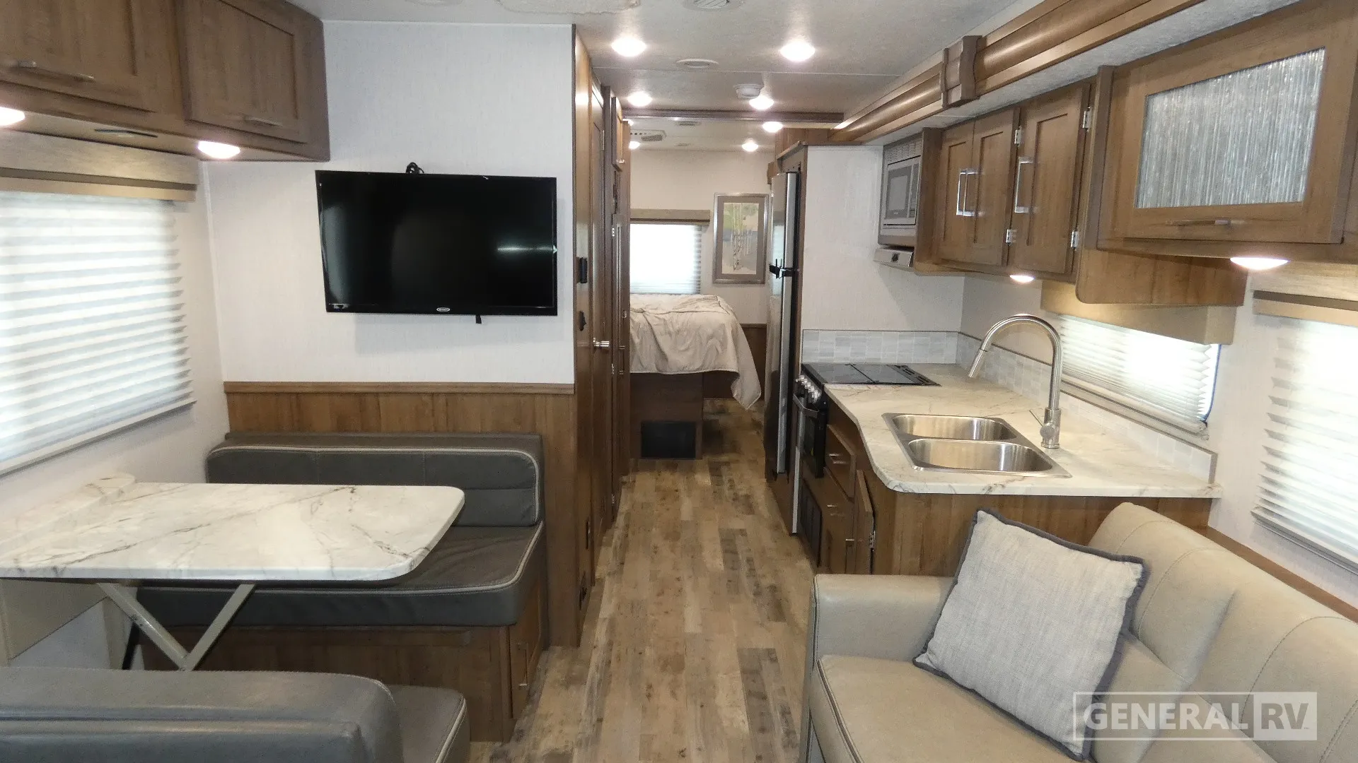 2020 Coachmen Pursuit 29SS - Photo 3