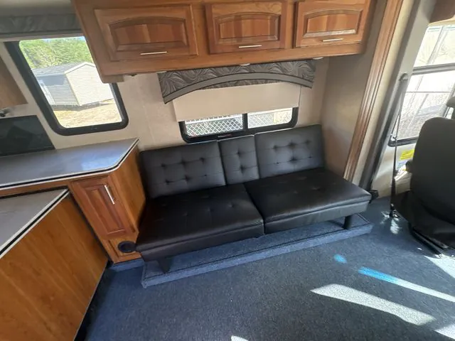 2016 Jayco Precept 35UP, Photos photo 12