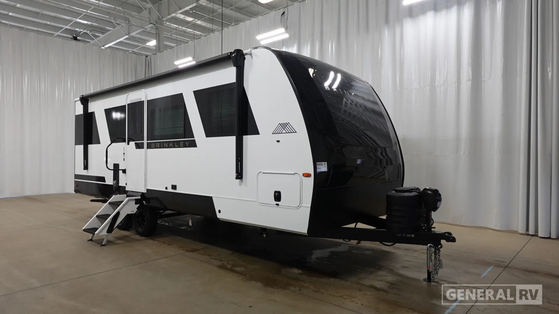 2027 Brinkley Model Ix 23X - Photo 2
