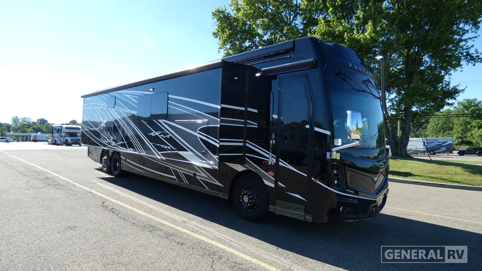 2026 Fleetwood Palisade 45FS - Photo 2