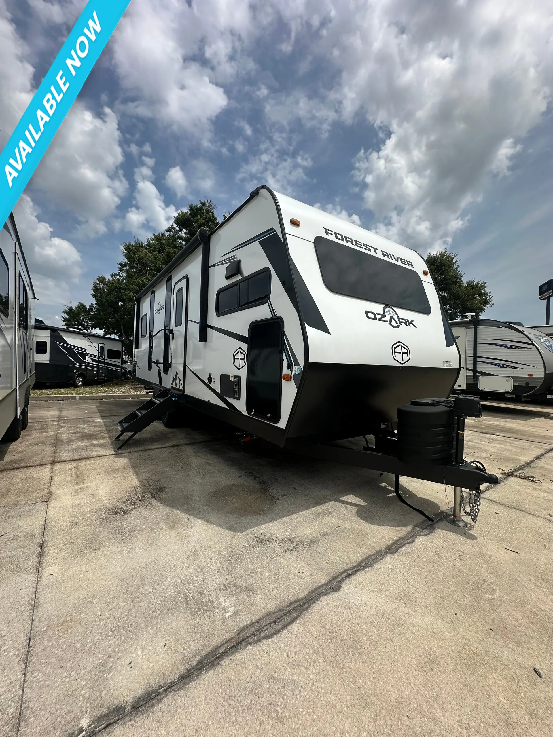 2025 Forest River Ozark 2650FK - Photo 2