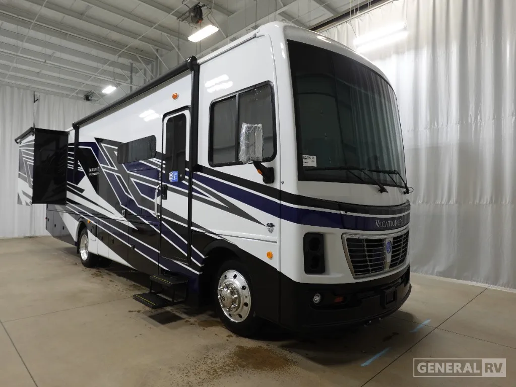 2026 Holiday Rambler Vacationer 33C - Photo 2