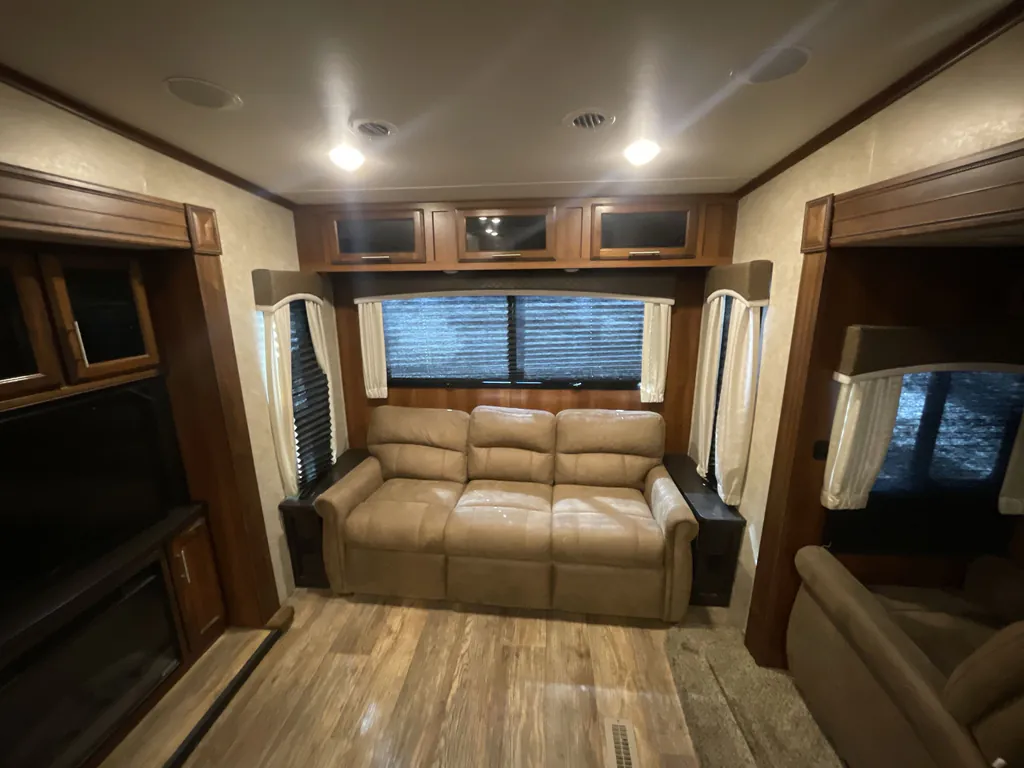 2018 Jayco Eagle HT 28.5RSTS, Photos photo 11