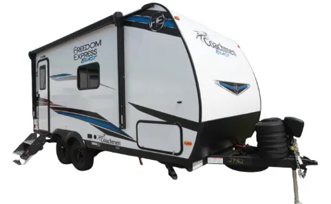 Coachmen Freedom Express Blast 17BLSE exterior