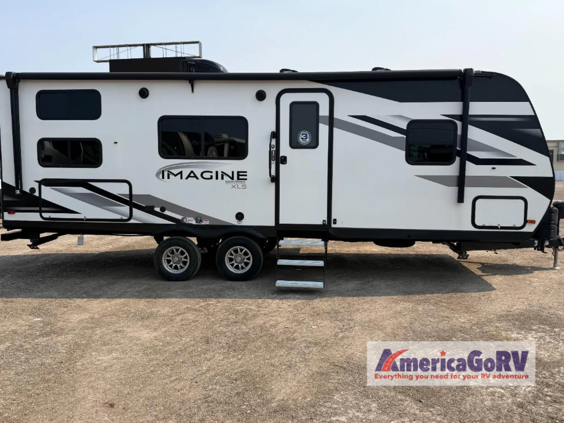 2022 Grand Design Imagine XLS 23BHE dealer photo 1 from America Go RV