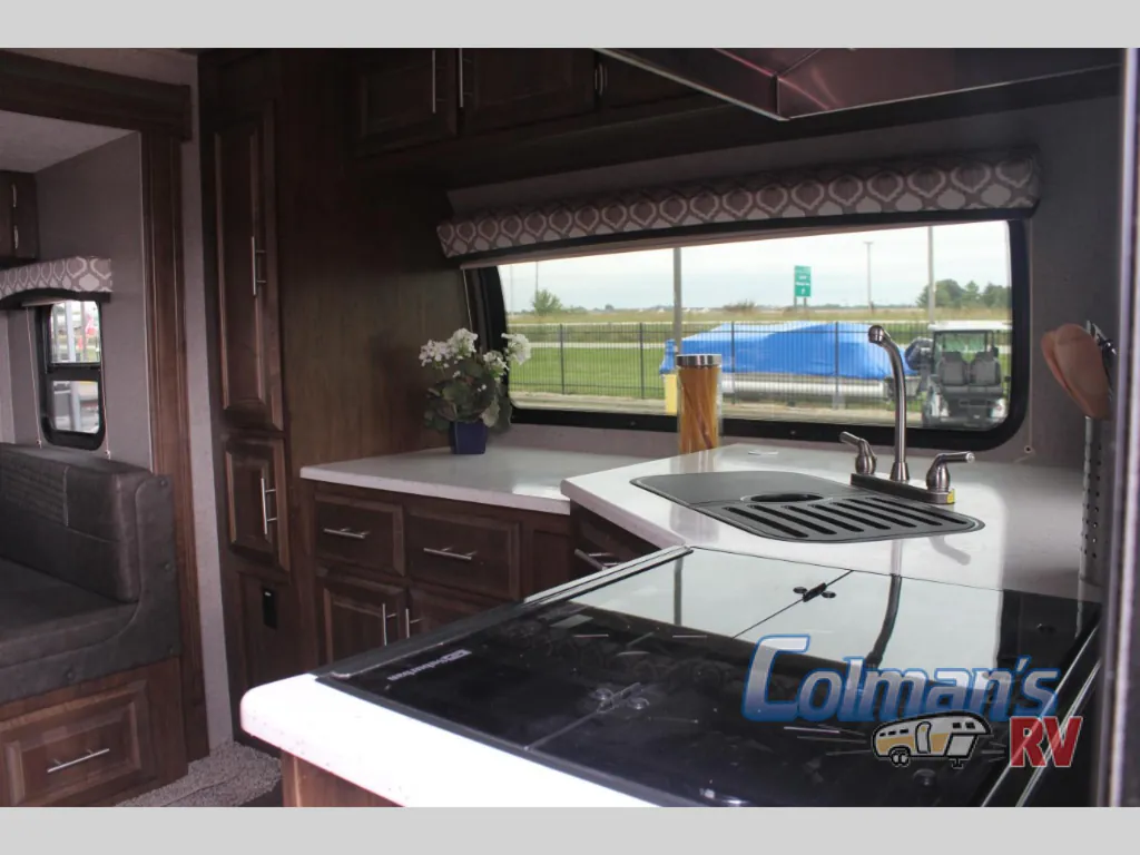 2020 Forest River Flagstaff Micro Lite 25FKS, Photos photo 19