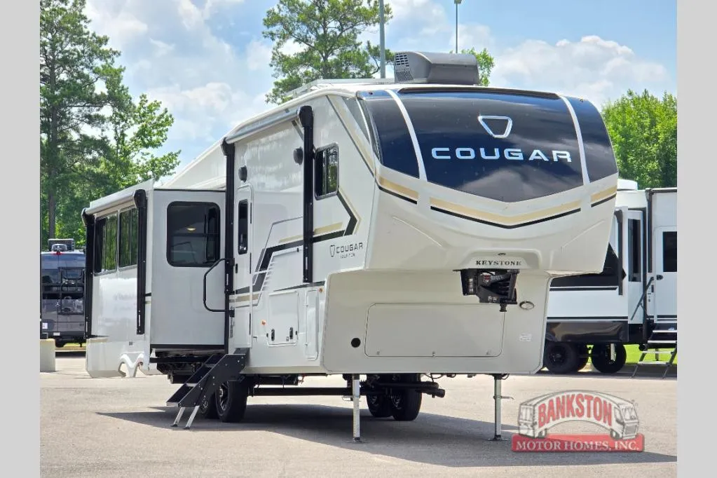 2027 Keystone RV Cougar Half-Ton 28RLI - Photo 2