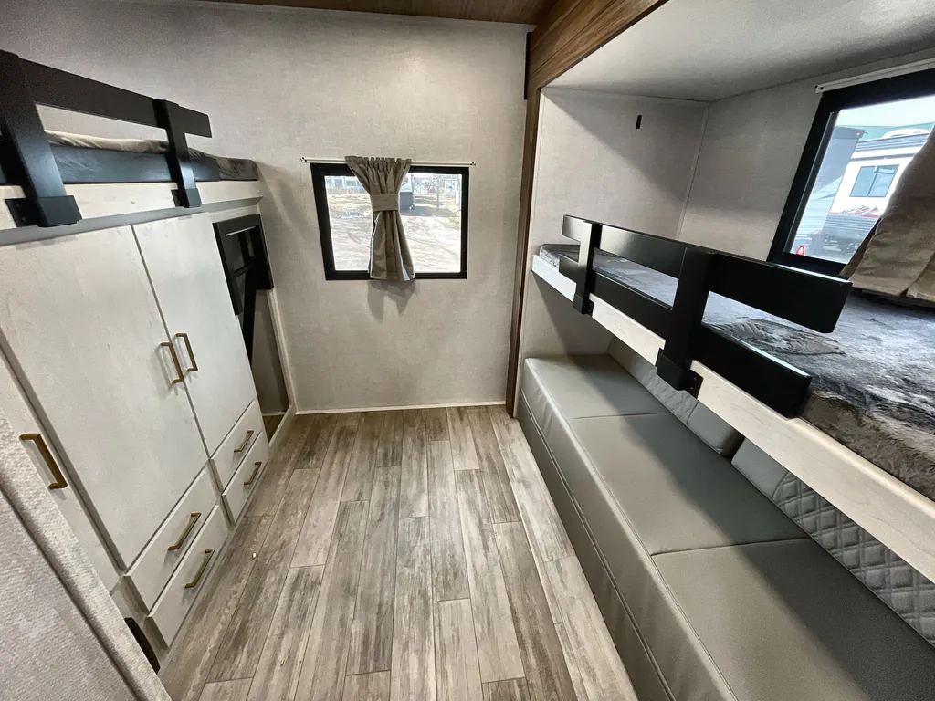 2026 Forest River Vibe 3400BH, Photos photo 12