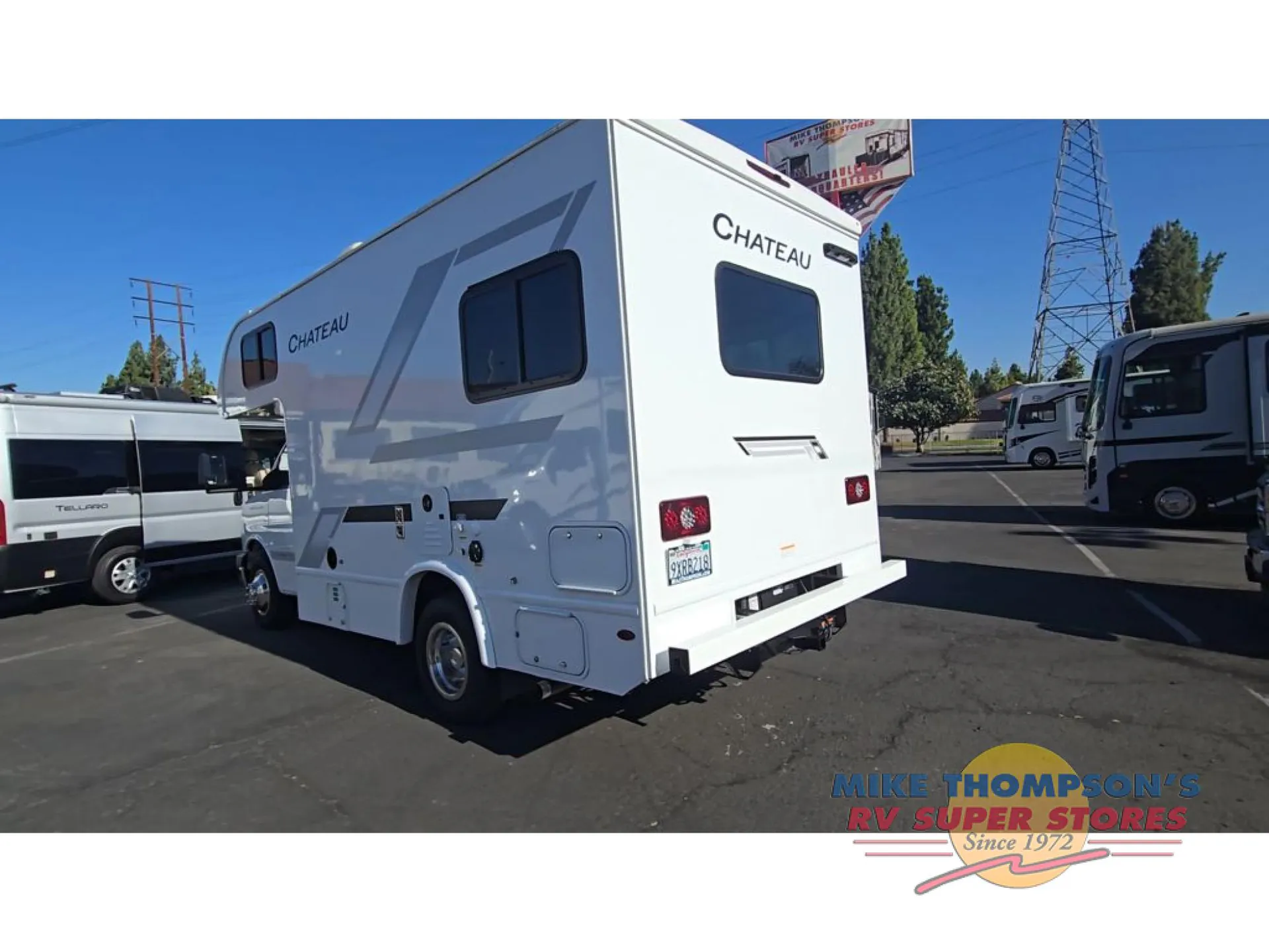 2026 Thor Motor Coach Chateau 19Z - Photo 3