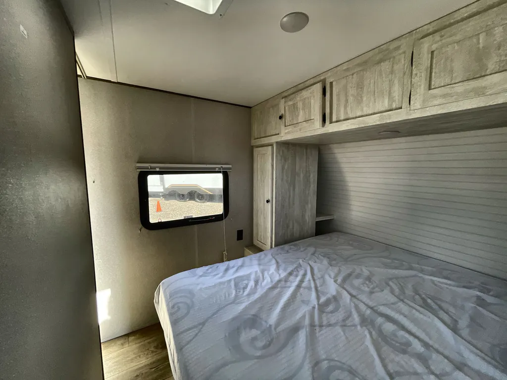 2024 Shasta I-5 530QB, Photos photo 21