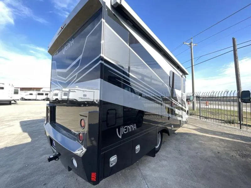 2026 Renegade RV Vienna 25RML - Photo 4