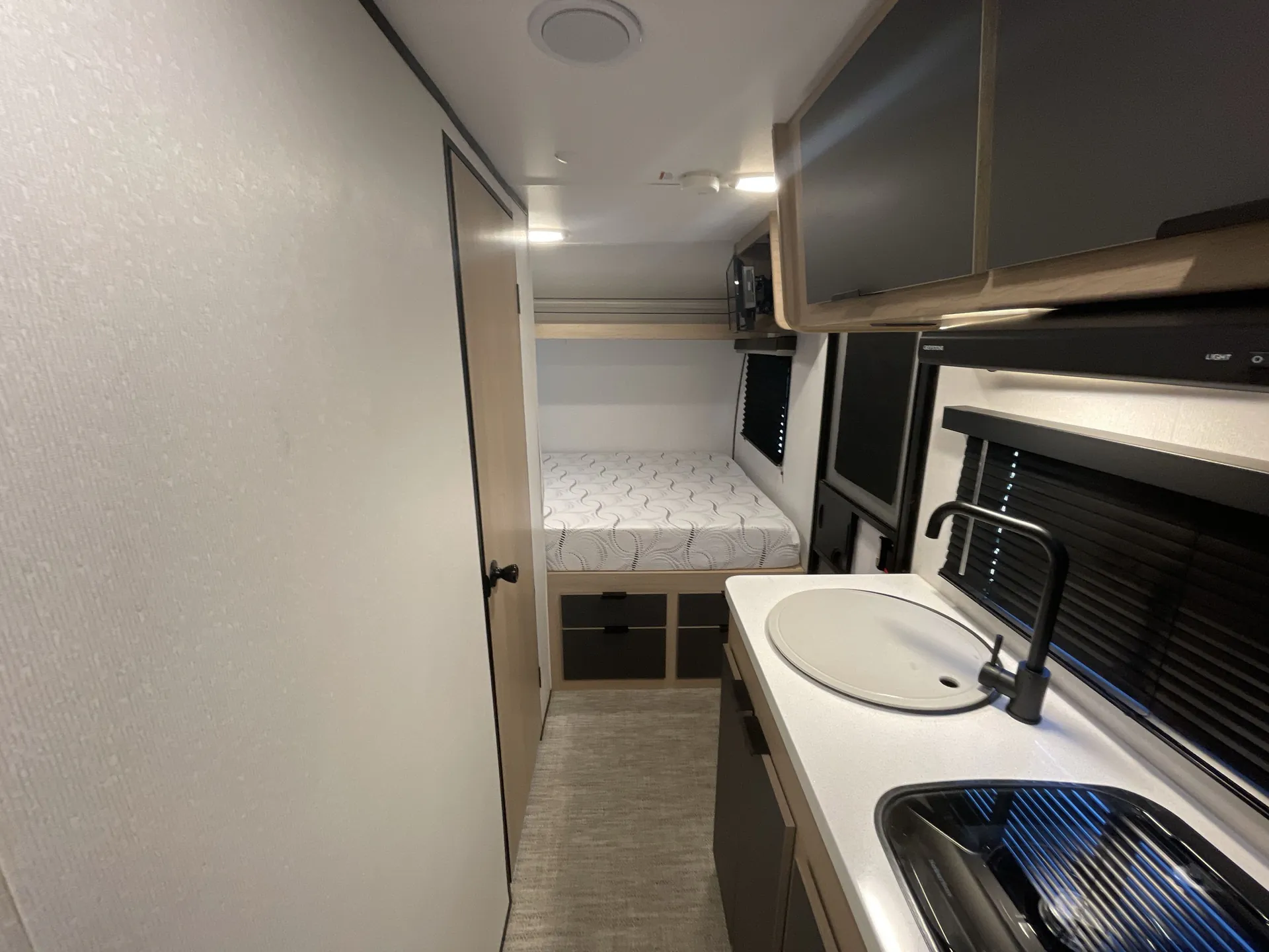 2021 Cruiser RV Hitch 16RD - Photo 4