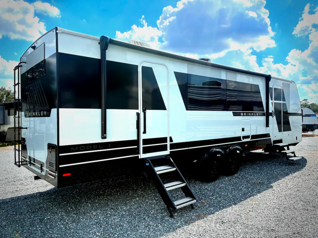 2026 Brinkley Model I 294, Photos photo 2