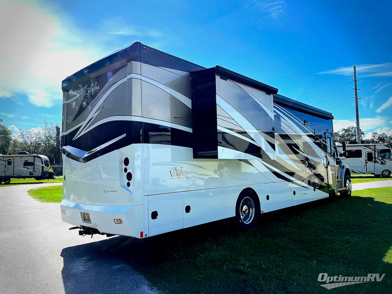 2020 Renegade RV Verona 40VRB - Photo 4