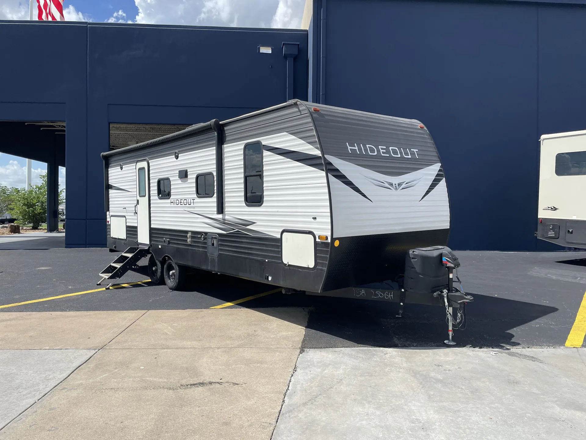 2021 Keystone Hideout 250BH - Photo 2