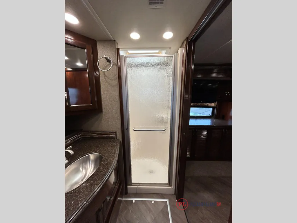 2018 Fleetwood Pace Arrow LXE 38N, Photos photo 30