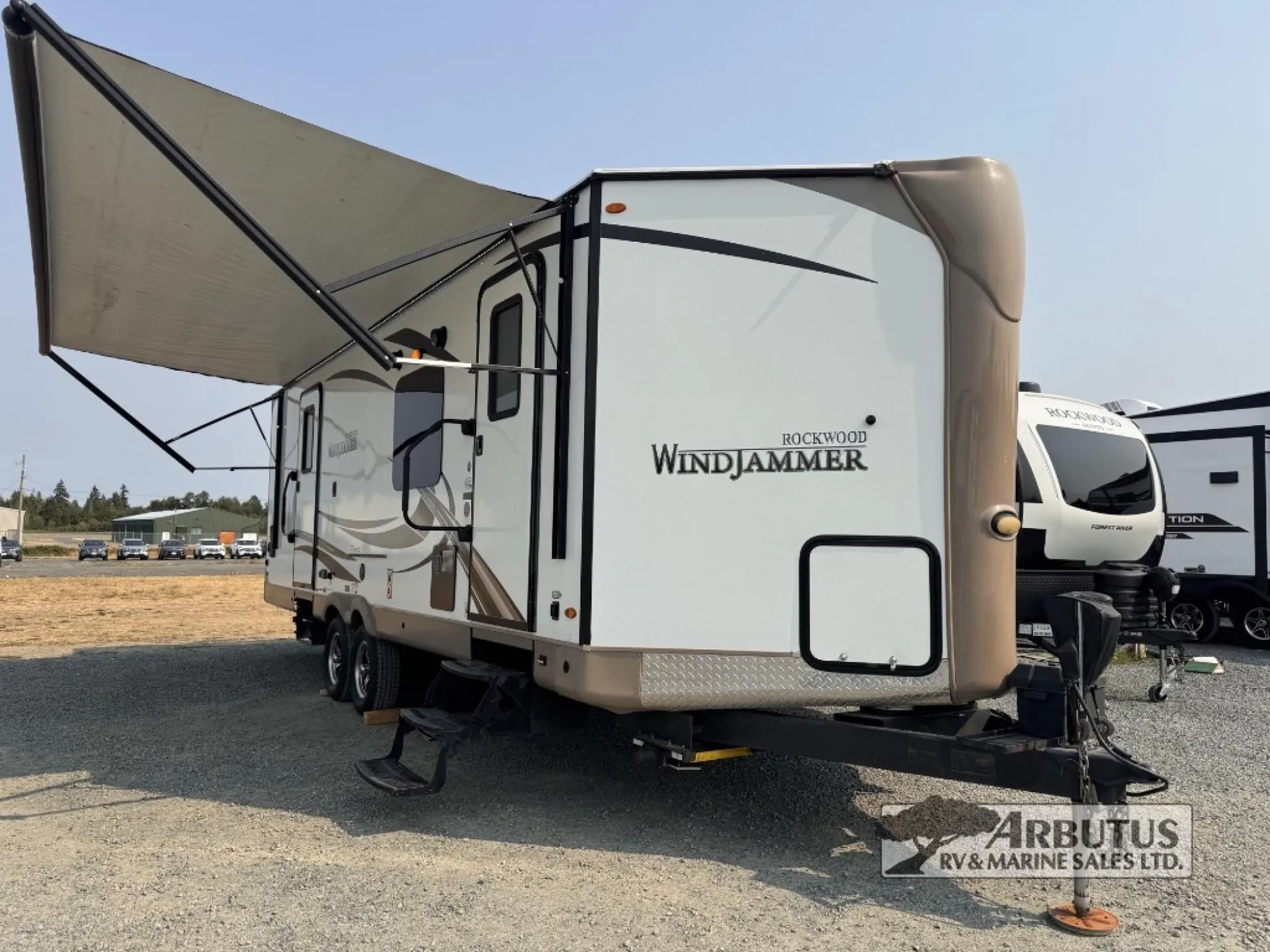 2018 Forest River Rockwood Windjammer 2618V - Photo 2