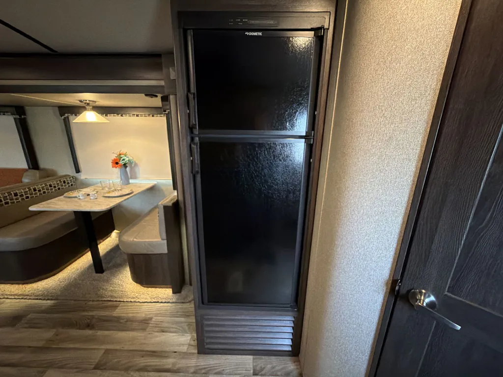 2018 Keystone Outback 298RE, Photos photo 16