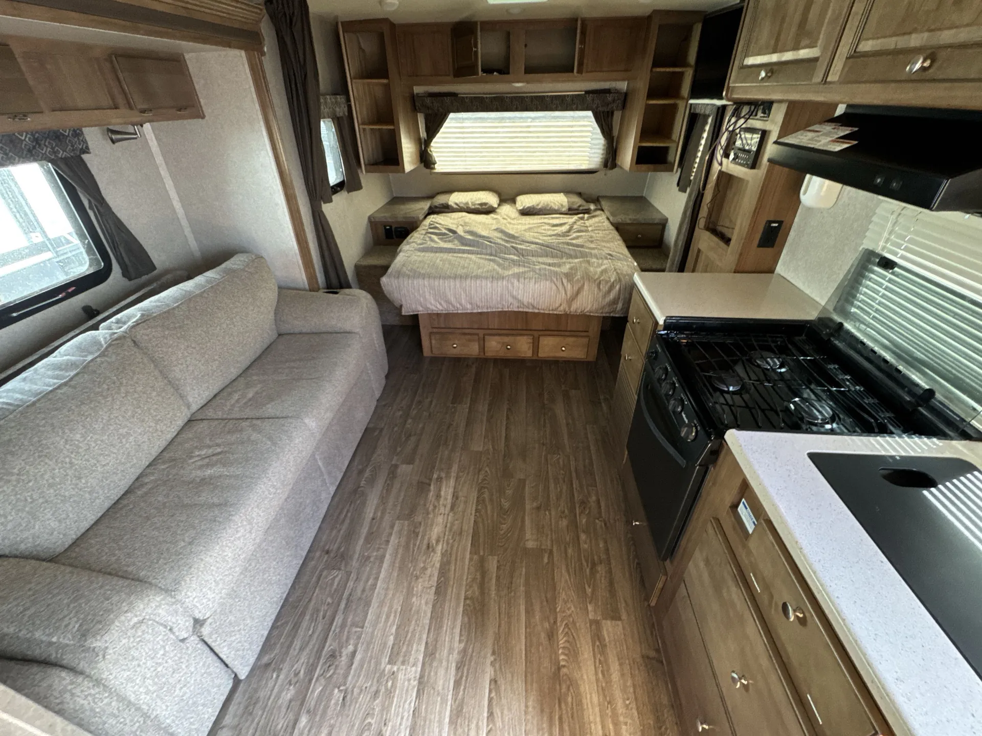 2018 Forest River Flagstaff Micro Lite 21FBRS — living area main