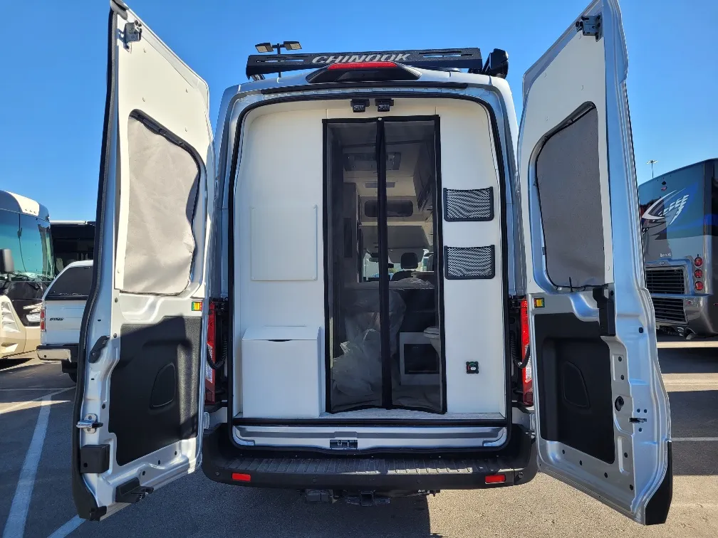 2027 Chinook RV Bayside TB, Photos photo 3