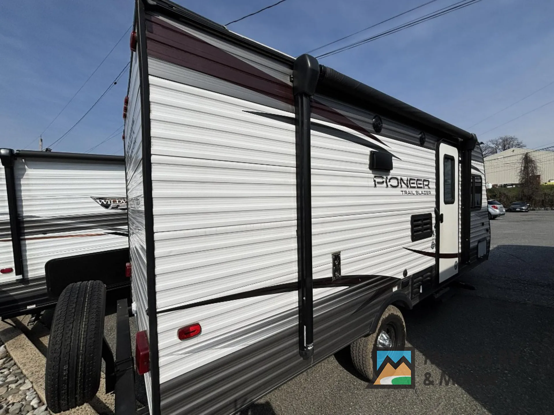 2019 Heartland Pioneer BH 175 dealer photo 2 from Meyer's RV