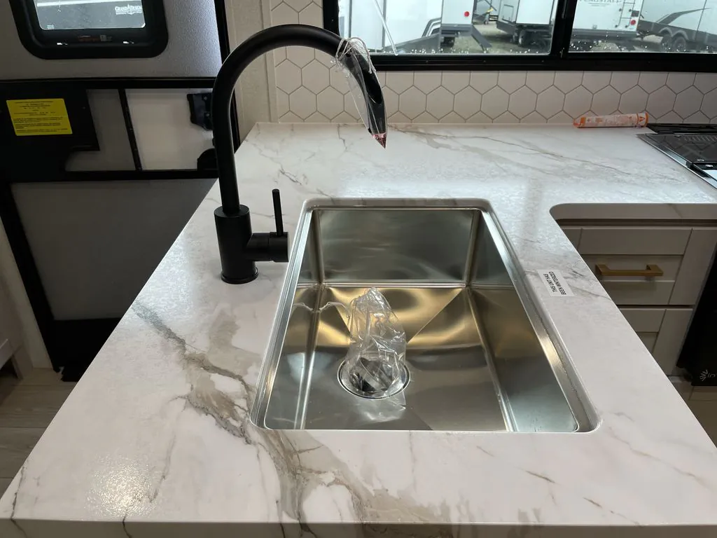 2027 Jayco Jay Feather 29BHB, Photos photo 14
