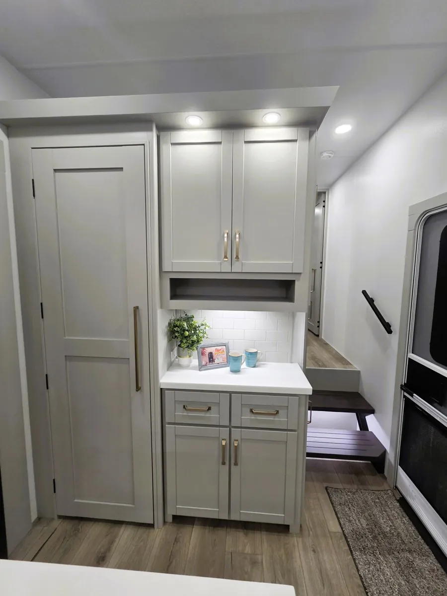 2026 Brinkley Model Z 3600, Photos photo 10