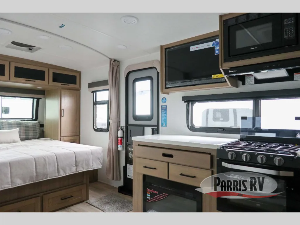 2027 Forest River Rockwood Mini Lite 2213S, Photos photo 41