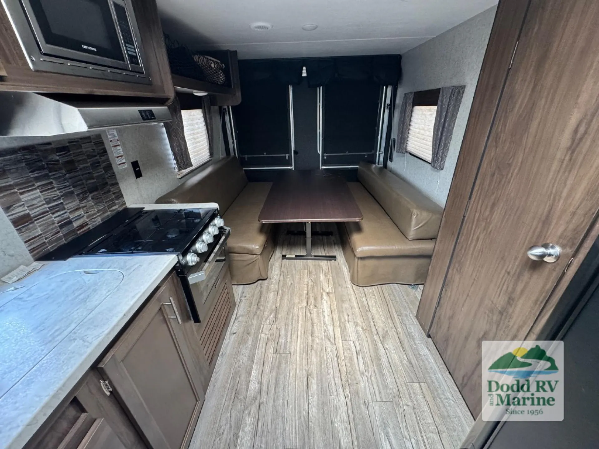2018 Forest River Cherokee Grey Wolf 22RR - Photo 4