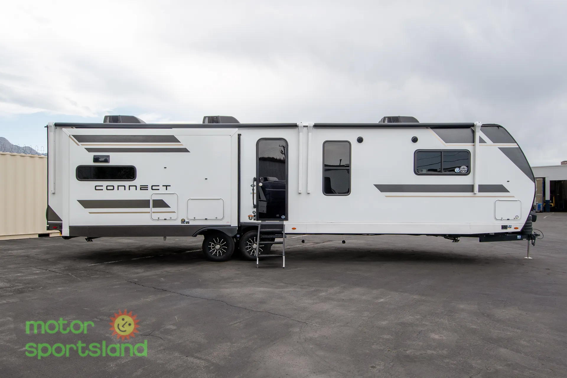 2026 KZ RV Connect C333RLK - Photo 2