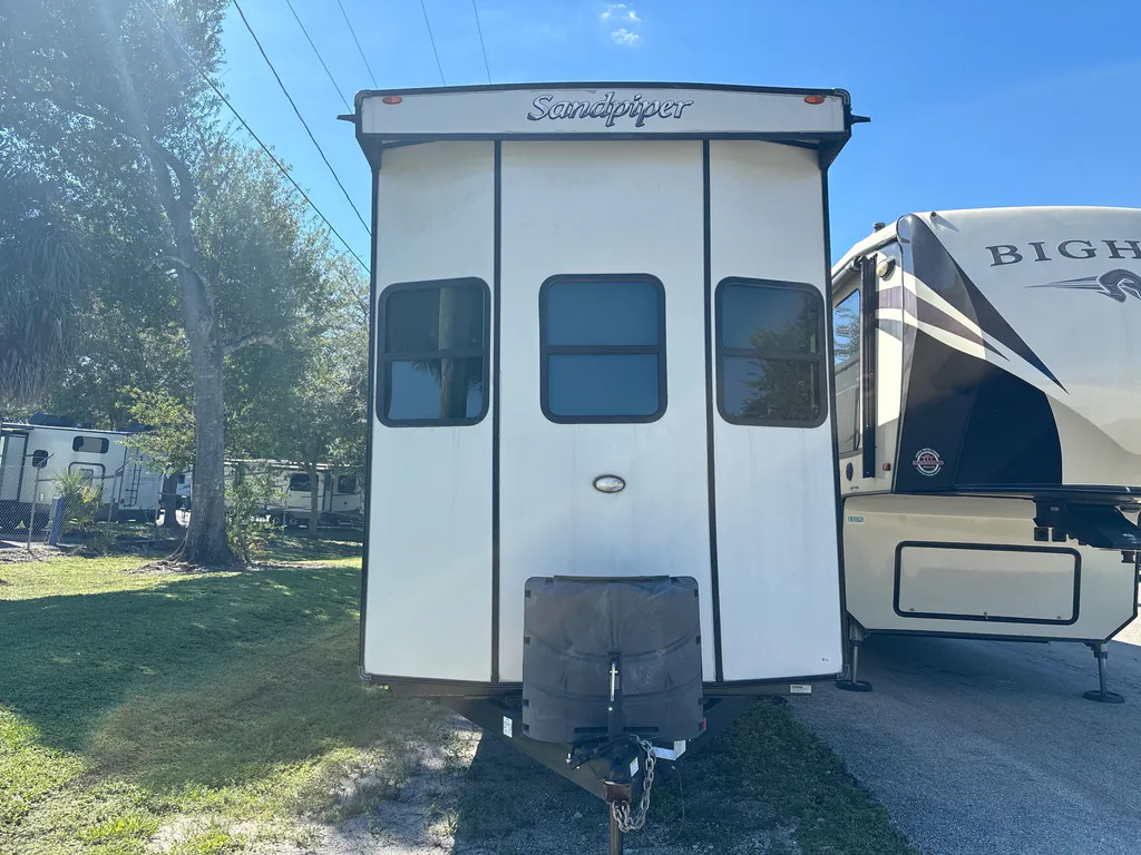 2022 Forest River Sandpiper Destination 401FLX, Photos photo 2