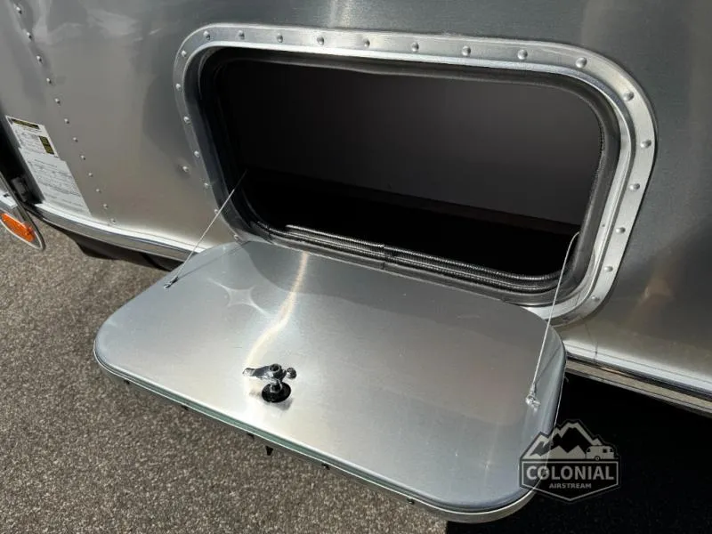 2026 Airstream Flying Cloud 23FB - Photo 3