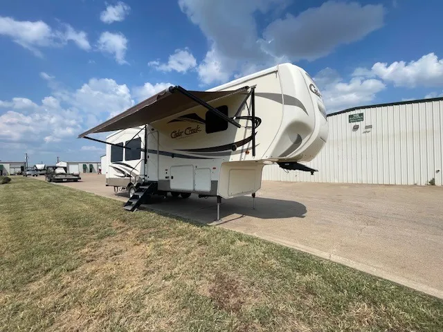 2016 Forest River RV Cedar Creek Silverback 29IK - Photo 3