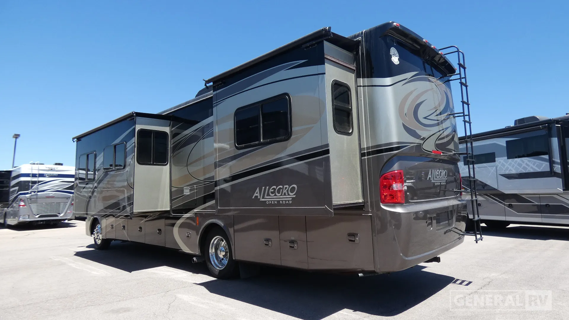 2015 Tiffin Open Road Allegro 35QBA - Photo 4