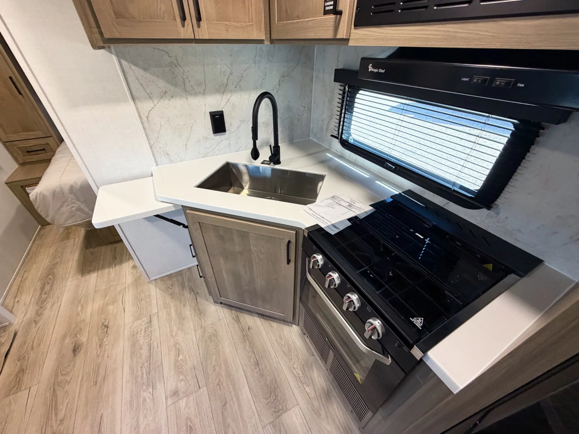 2027 Forest River Rockwood Ultra Lite 2706BH — Photo 7
