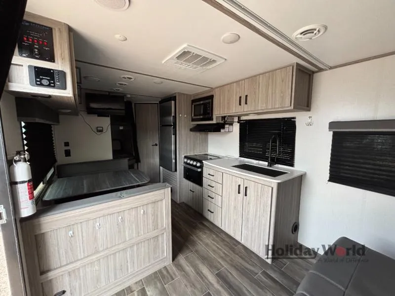 2022 Keystone Passport SL Series 219BH - Photo 4
