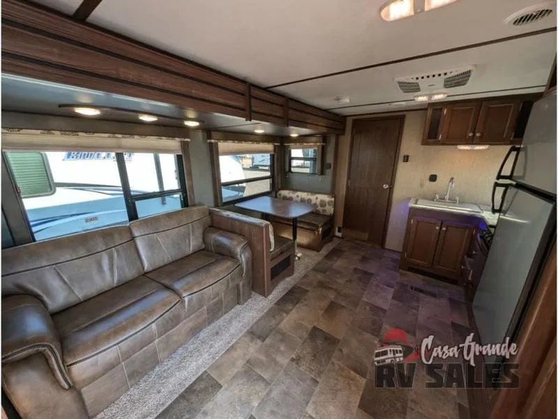 2018 Keystone Sprinter 29BH - Photo 4