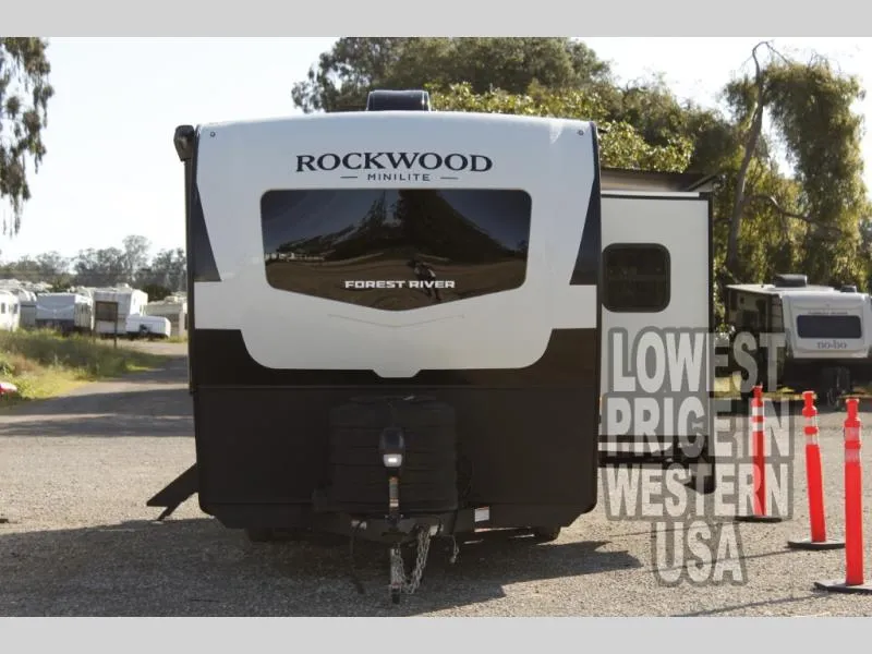 2026 Forest River Rockwood Mini Lite 2205S - Photo 2
