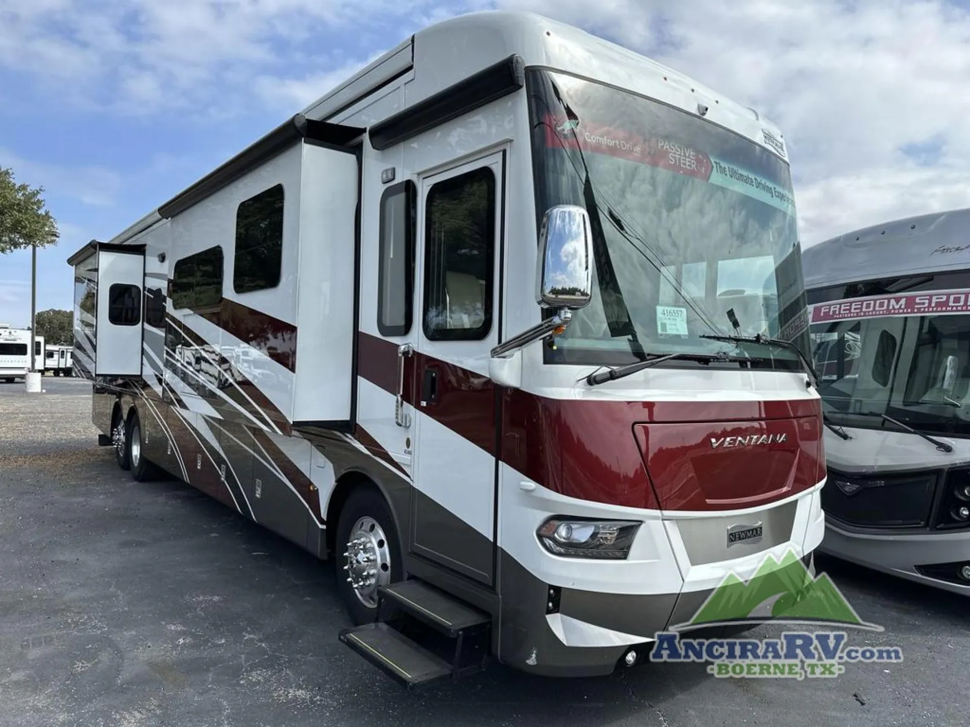 2026 Newmar Ventana 4340 - Photo 2
