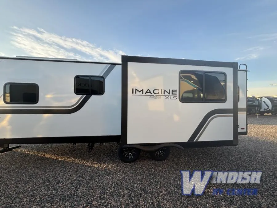 2026 Grand Design Imagine XLS 25RLE - Photo 4