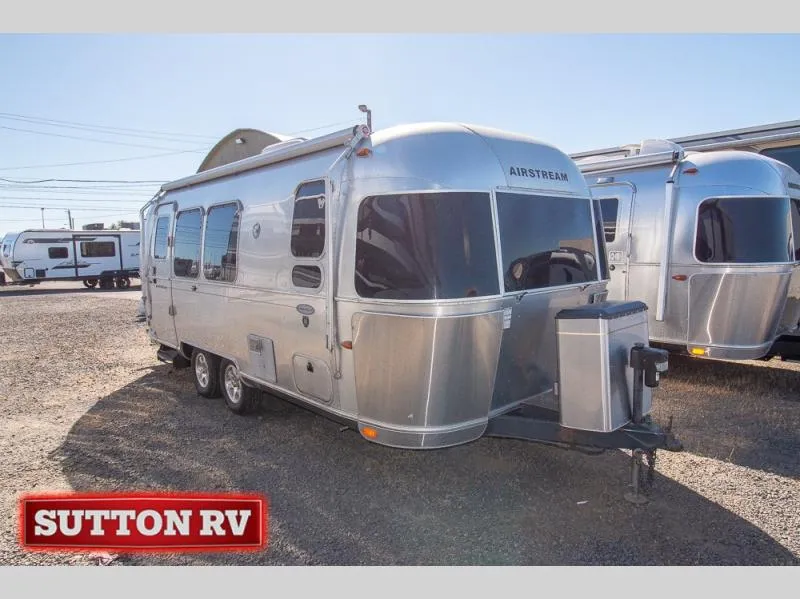 2012 Airstream Flying Cloud 23FB - Photo 2