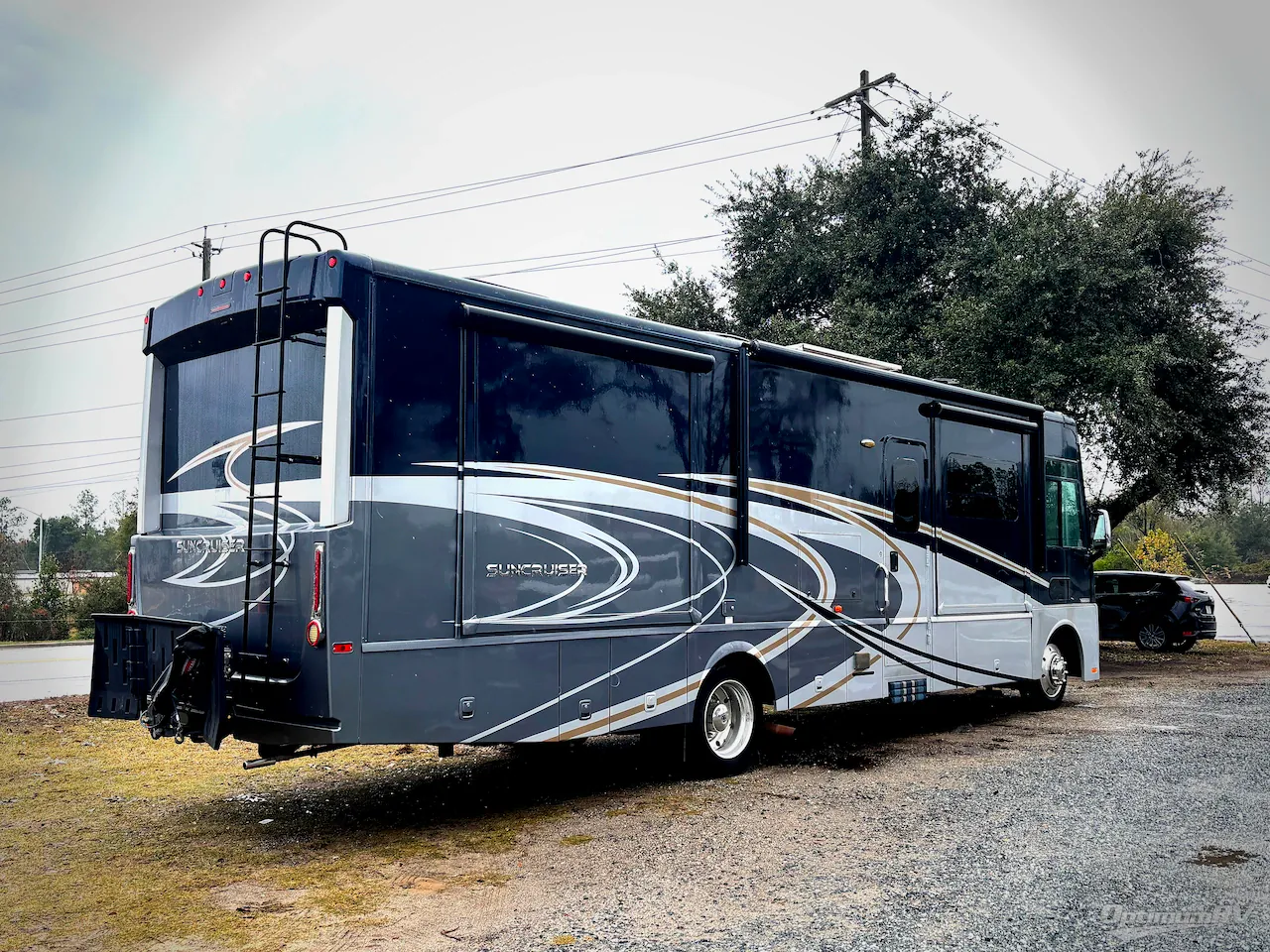 2016 Winnebago Adventurer 35P - Photo 3