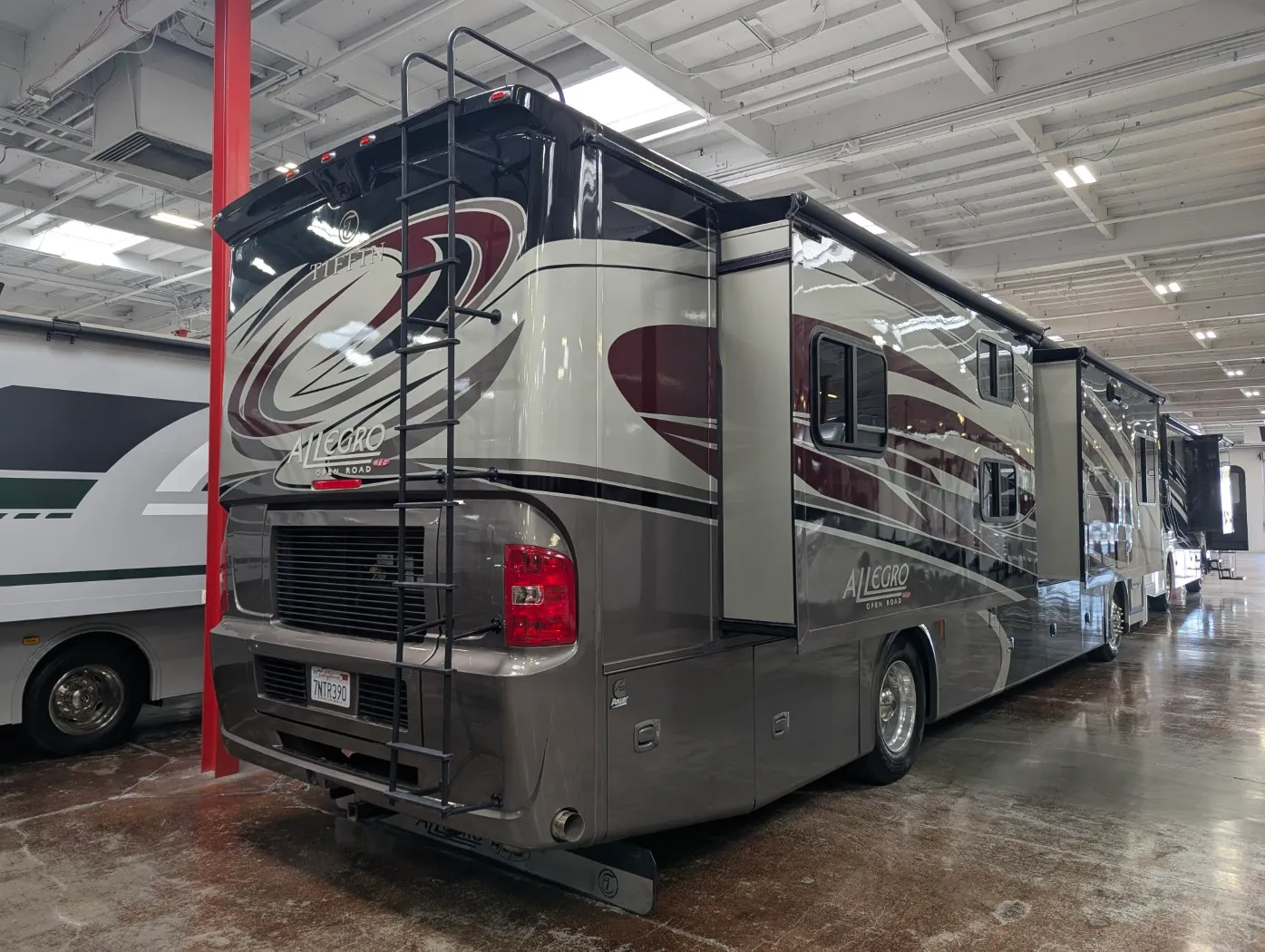 2016 Tiffin Allegro Red 38QBA - Photo 4
